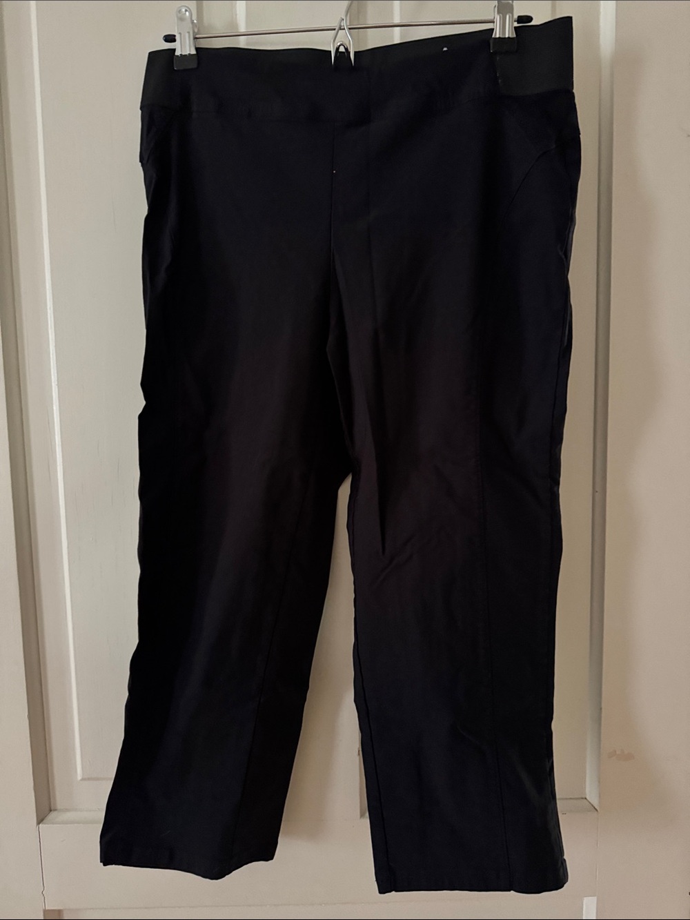 Simply Vera Vera Wang Black Capris Pants